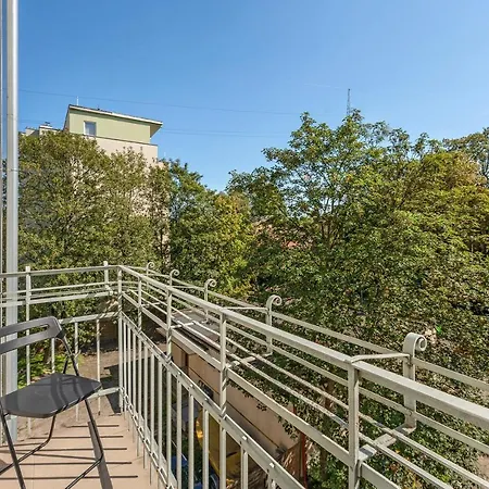 Grand - Station 2 Apartment